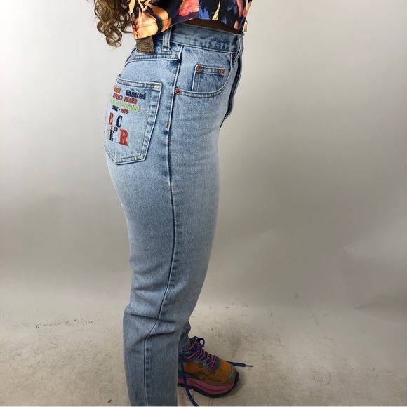 BUFFALO HIGH WAISTED JEANS - Picture 2 of 6